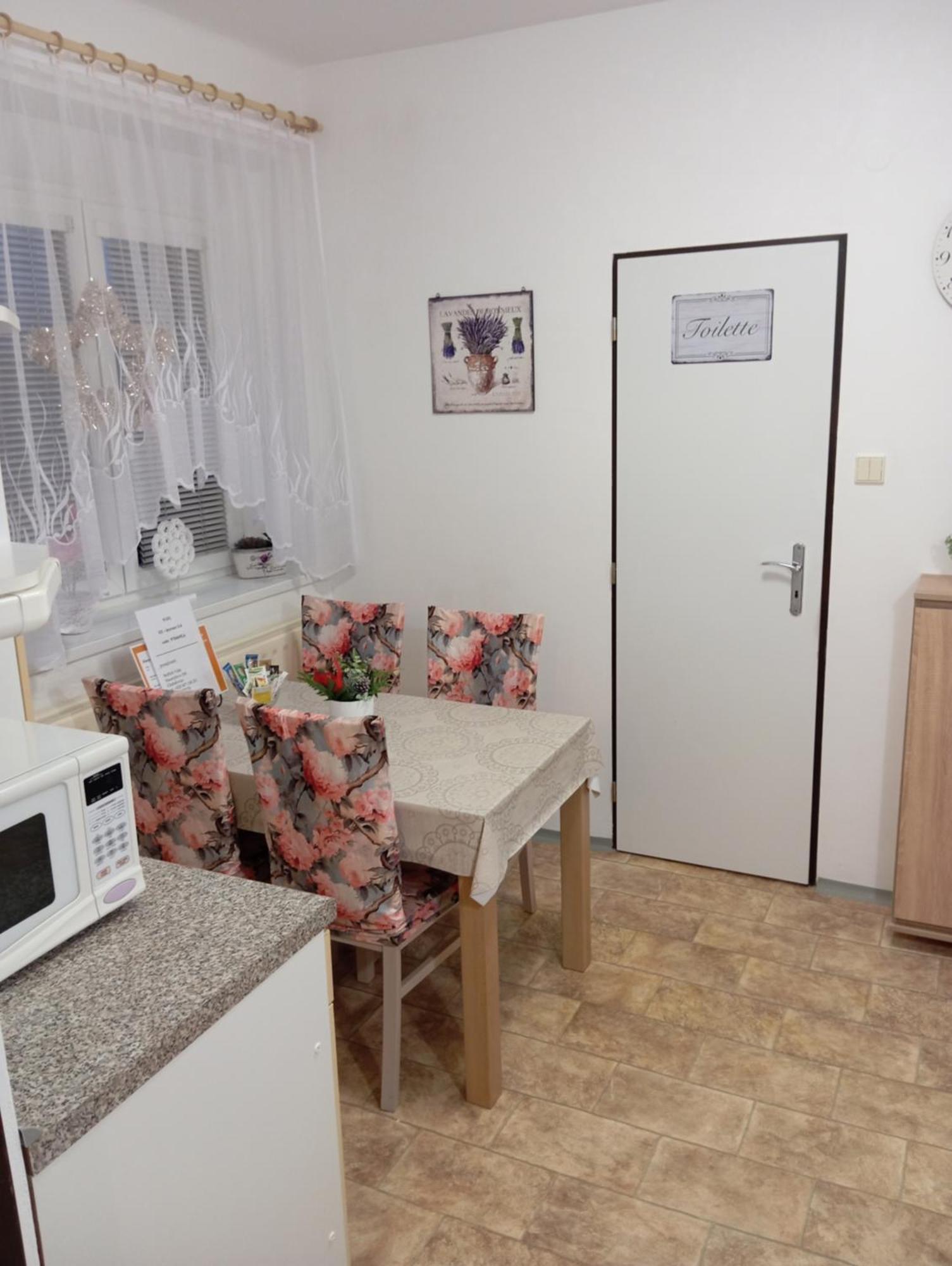 Ústí nad Labem Apartman U Vanu מראה חיצוני תמונה